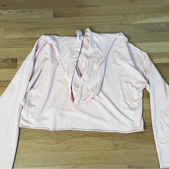 PJHarlow/ Hoodie/NWOT/Bianca/cropped style//Blush color//SZ med$40 - Picture 8 of 9